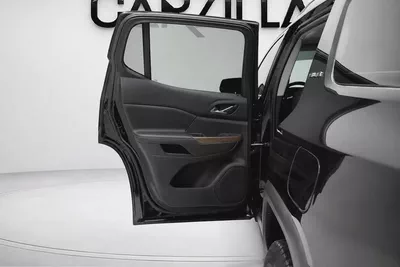 GMC Acadia SLE 2021 l GCC Specs l 2 Keys l AED 1,077 / Monthly-13