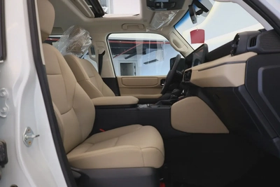 2024 Toyota Prado GXR-ZERO KM - GCC Specs -UNDER WARRANTY  SERVICE -Brand New-15