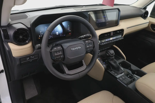 2024 Toyota Prado GXR-ZERO KM - GCC Specs -UNDER WARRANTY  SERVICE -Brand New