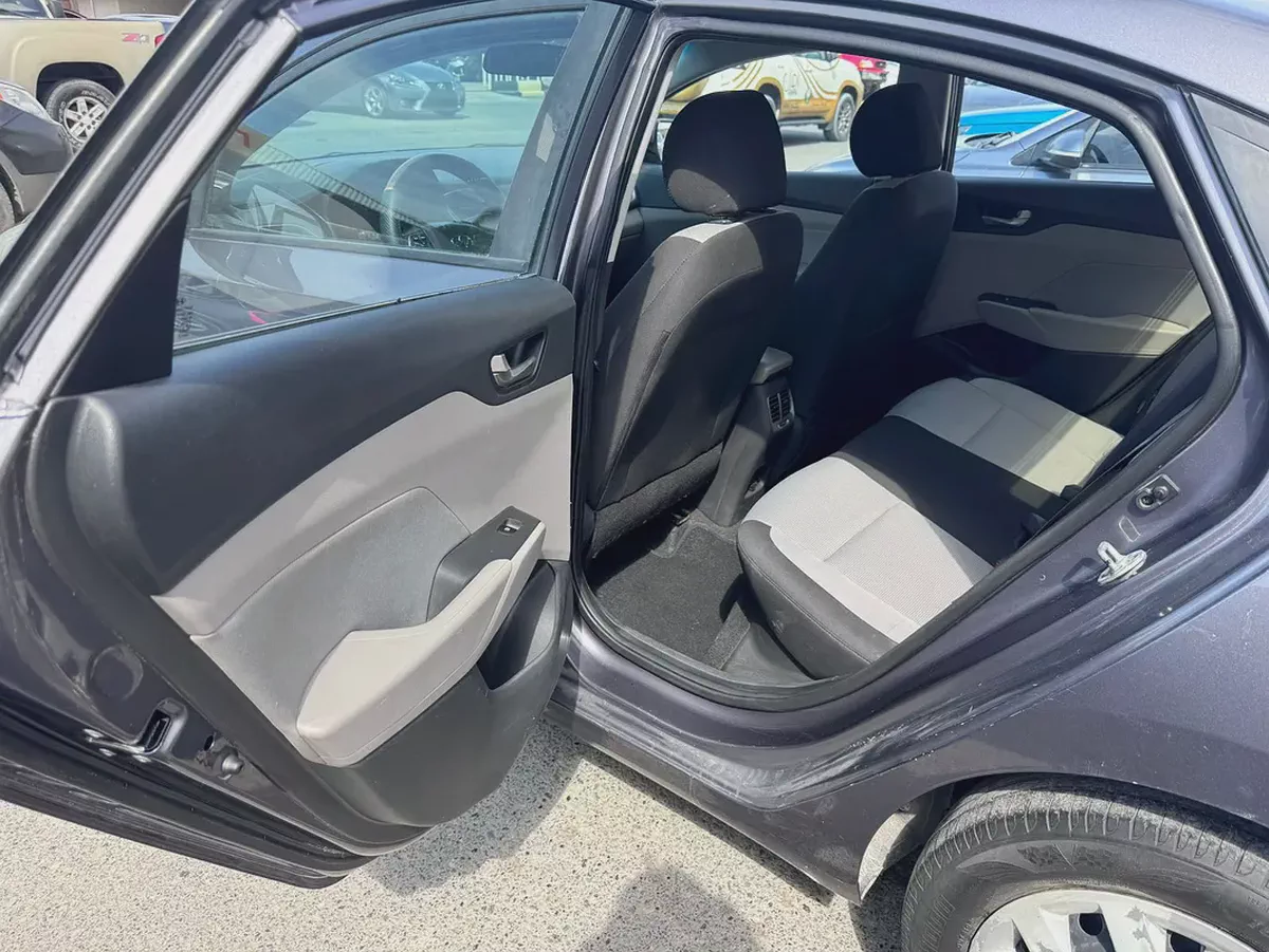 HYUNDAI ACCENT 1.6-6-6