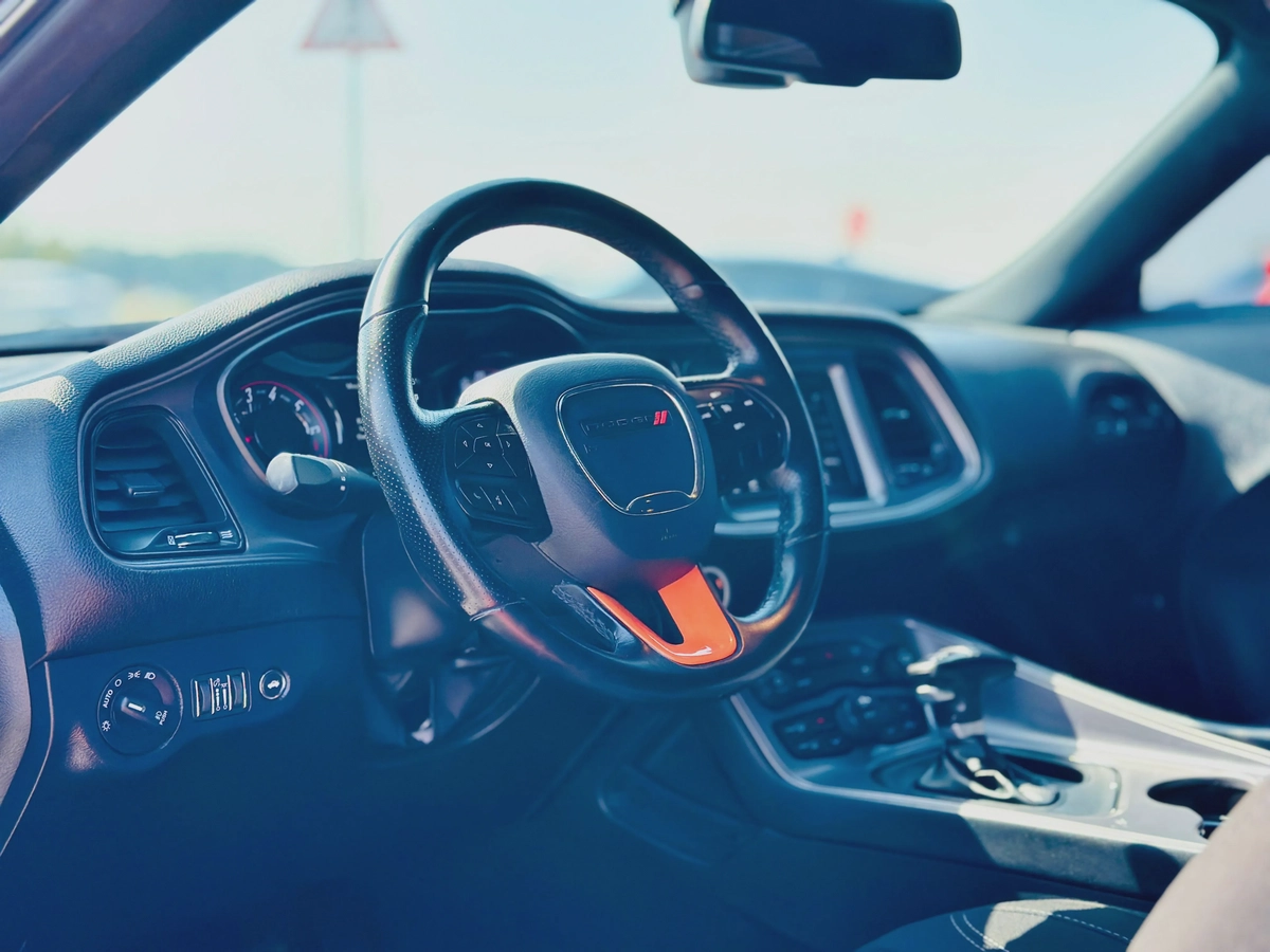 2023 Dodge Challenger SXT-5-5