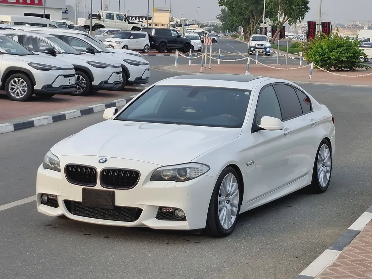 BMW 5-Series 535i 2011 - Japanese Specs-5-5