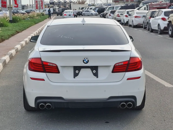 BMW 5-Series 535i 2011 - Japanese Specs