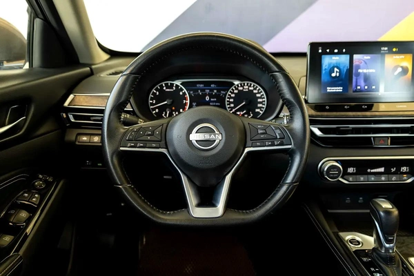 AED 912 Monthly l Nissan Altima SL 2.0L l Zero Down Payment | 3 Month Warranty
