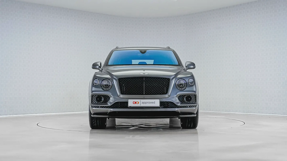 UAEs Very Best Example | AED 5,892 Per Month |  W12 Speed Carbon-7-7