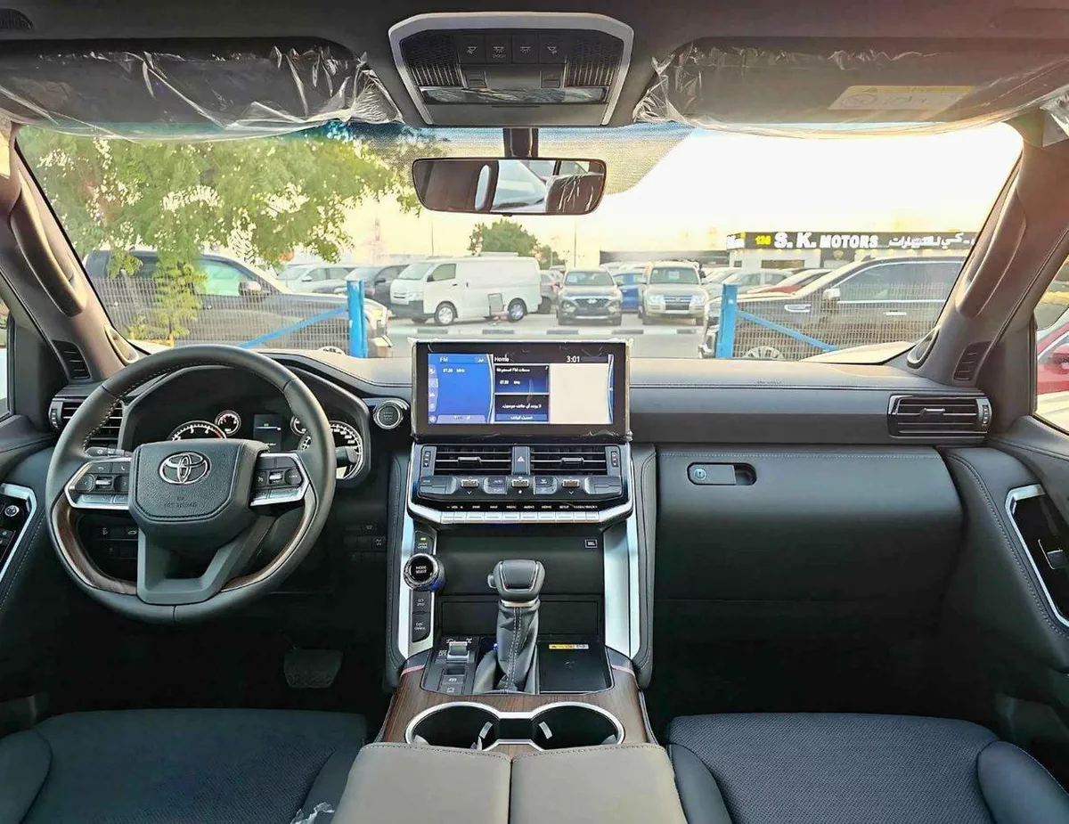 Toyota Land Cruiser GXR TWIN TURBO / 3.3L DIESEL / BIG DVD / JBL SPEAKERS / FULL OPTION (CODE#LCDGXRH)-10-0