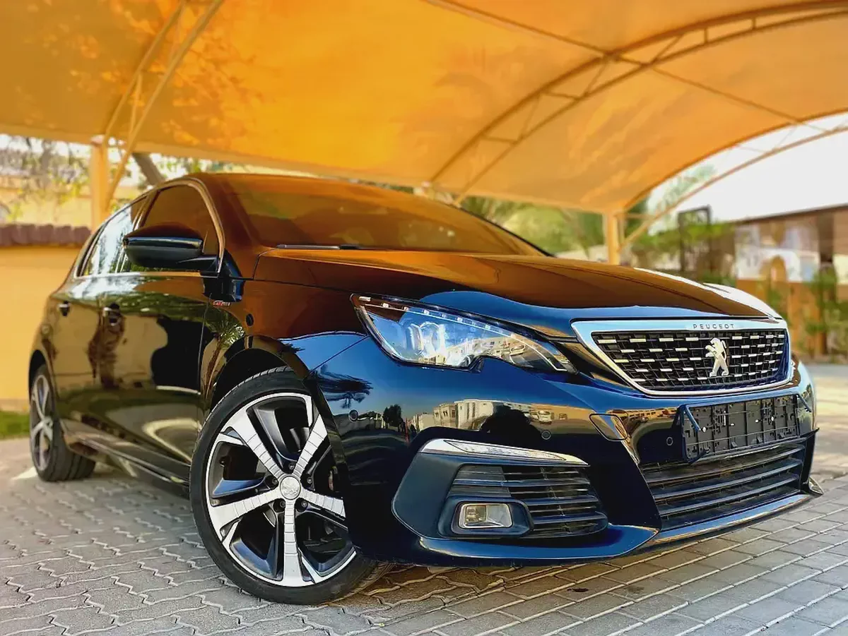2018 PEUGEOT 308 GT LINE || GCC || FULL OPTION PANORAMA || FULL SERVICE HISTORY || PRISTINE CONDTION-19-19
