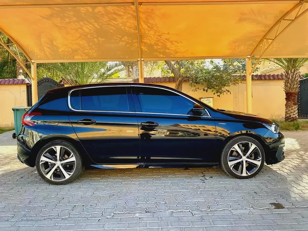 2018 PEUGEOT 308 GT LINE || GCC || FULL OPTION PANORAMA || FULL SERVICE HISTORY || PRISTINE CONDTION-3-3
