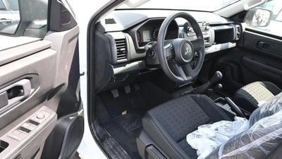 Mitsubishi L200 Mitsubishi L200 2.5L P MY25-1