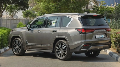 ( Only For Export ) 2026 Lexus LX 600 BB ‘’Signature’’ 3.5TT V6 AWD GCC BRAND NEW-4