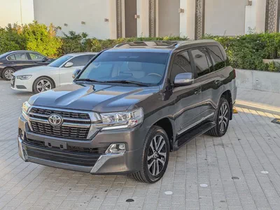 2018 Toyota Land Cruiser GXR V8 5.7L – Top Full Option | GCC Excellent Condition Specs-2