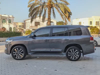 2018 Toyota Land Cruiser GXR V8 5.7L – Top Full Option | GCC Excellent Condition Specs-8