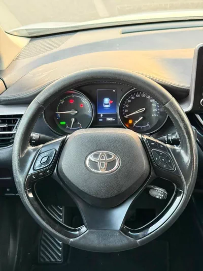 Toyota C-HR GX-16