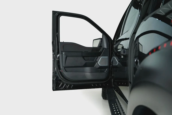 Ford Raptor F-150 Performance - Full Service History - Ford Warranty and Service Package - GCC Specs