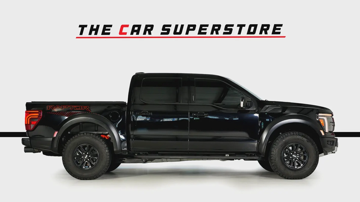 Ford Raptor F-150 Performance - Full Service History - Ford Warranty and Service Package - GCC Specs-8-8