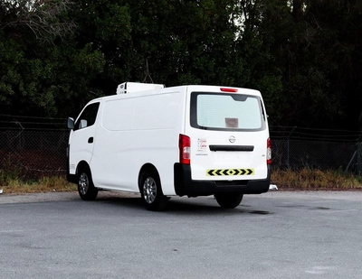 Nissan Urvan STD Nissan Urvan Van Chiller | 2.5 L | 2022 | GCC | Accident-Free-16