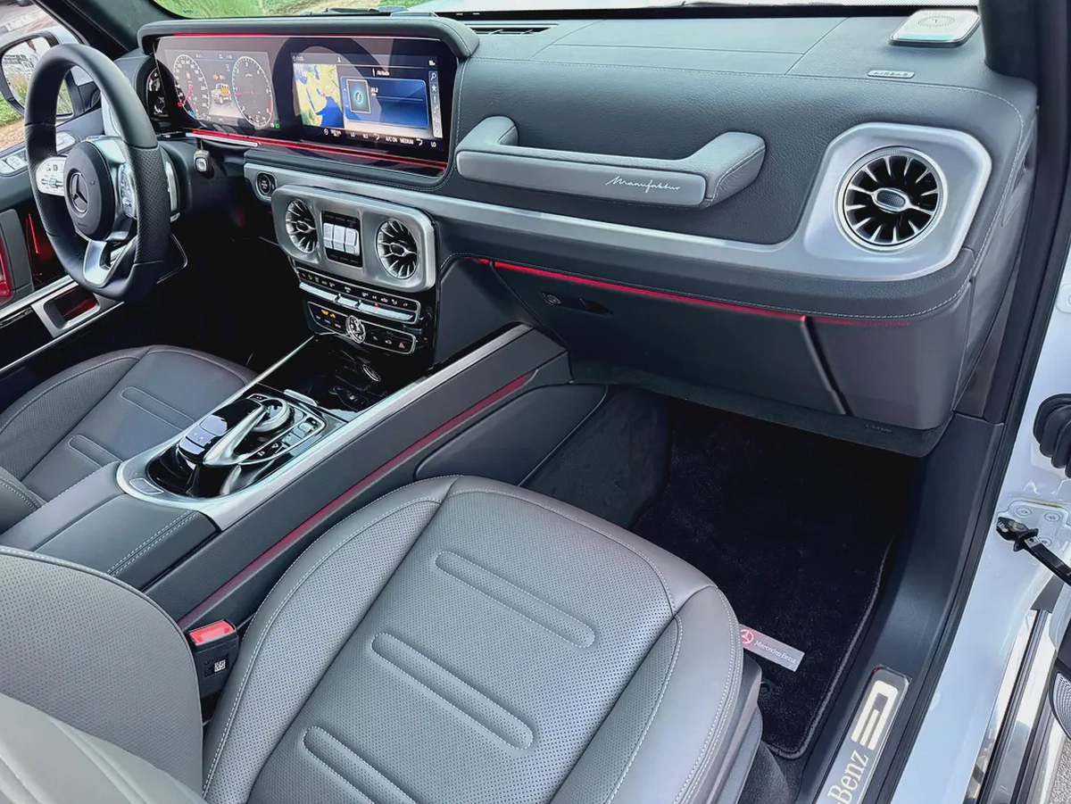2024 Mercedes-Benz G-Class G 400 d - Japanese Specs - Auction Grade 5/A-9-9