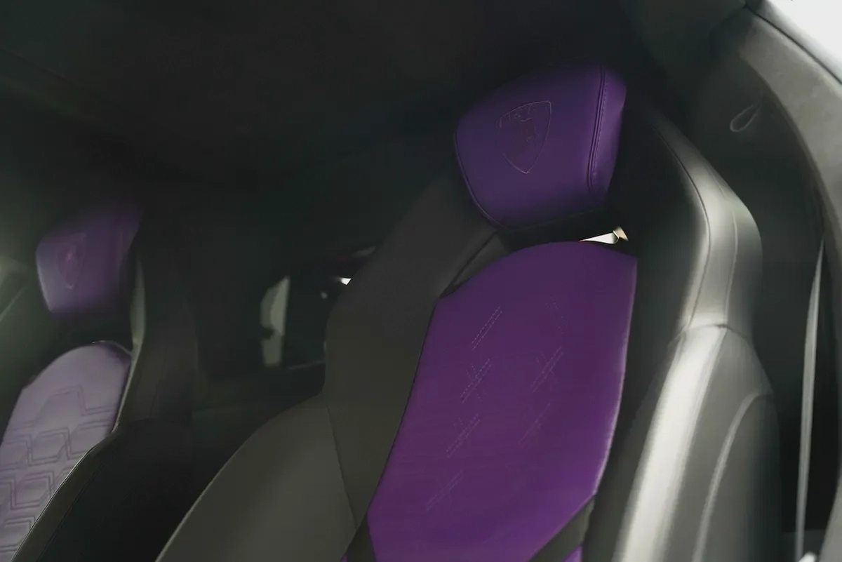 2025 LAMBORGHINI REVUELTO-13-13