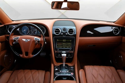 Bentley Flying Spur V8-18