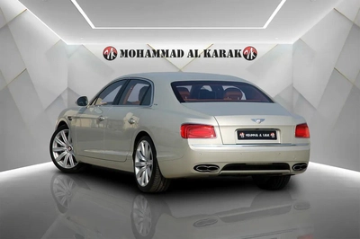 Bentley Flying Spur V8-3