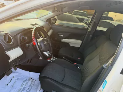 Toyota Rush 2019 GCC Specs white color GCC calen car-1