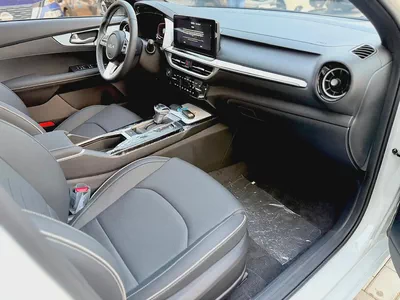 2025 | Kia K3 1.5L | Luxury-10