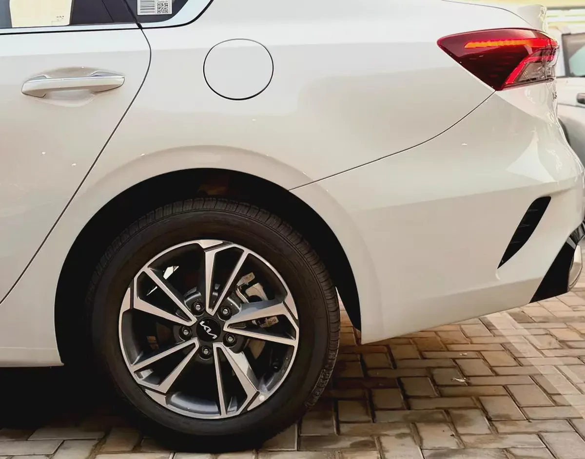 2025 | Kia K3 1.5L | Luxury-6-6