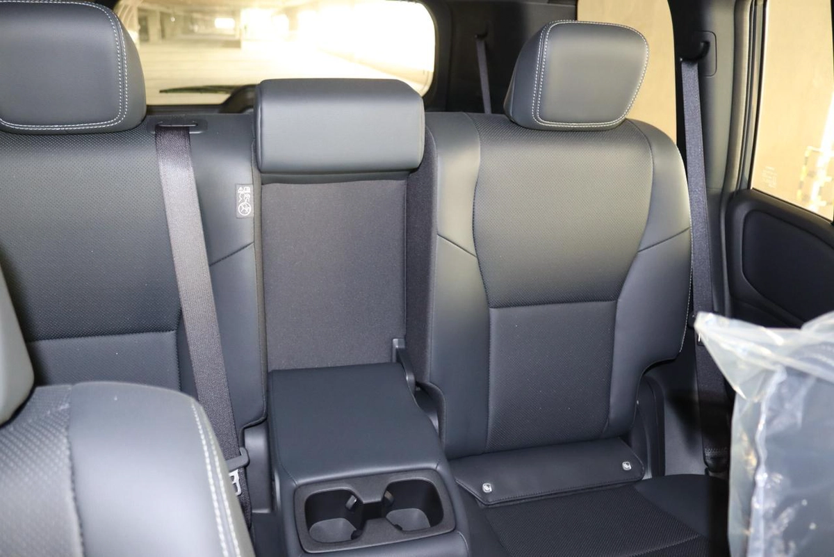 New 2026 Toyota Prado – Rugged Design-10-10