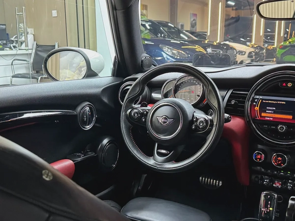2021 MINI Cooper John Cooper Works GCC Specs - Pristine Condition