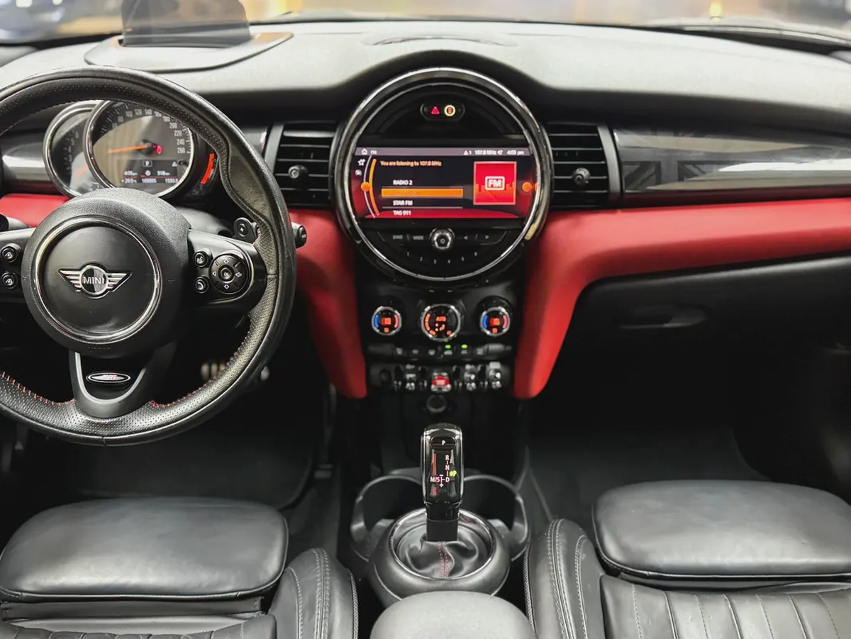 2021 MINI Cooper John Cooper Works GCC Specs - Pristine Condition-15-15