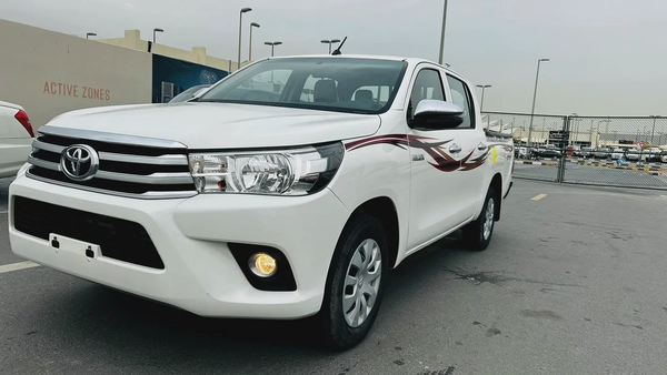 Toyota Hilux Double Cab 2022 - GCC Specs - Excellent Condition