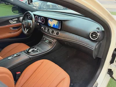 Mercedes-Benz E-Class E 300 4MATIC 2019-10