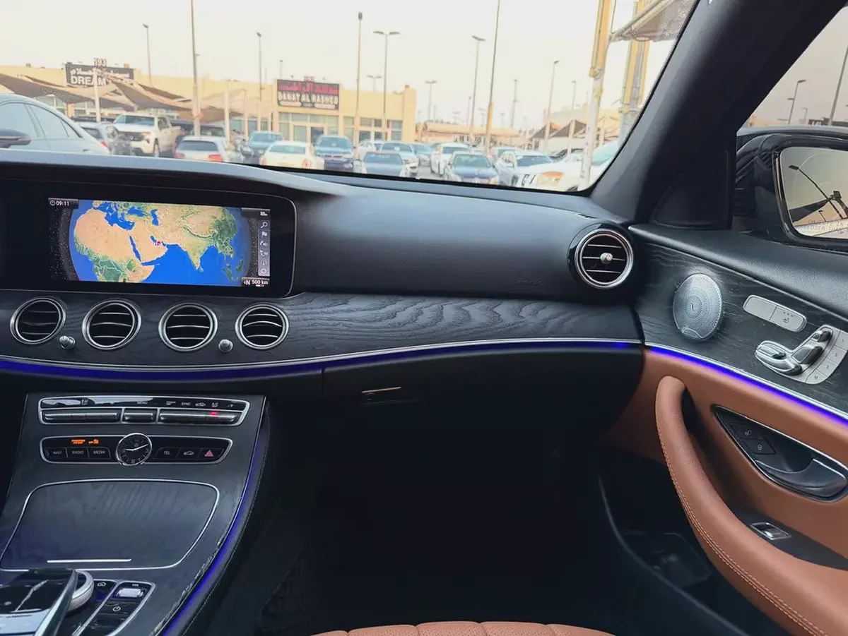 Mercedes-Benz E-Class E 300 4MATIC 2019-13-13