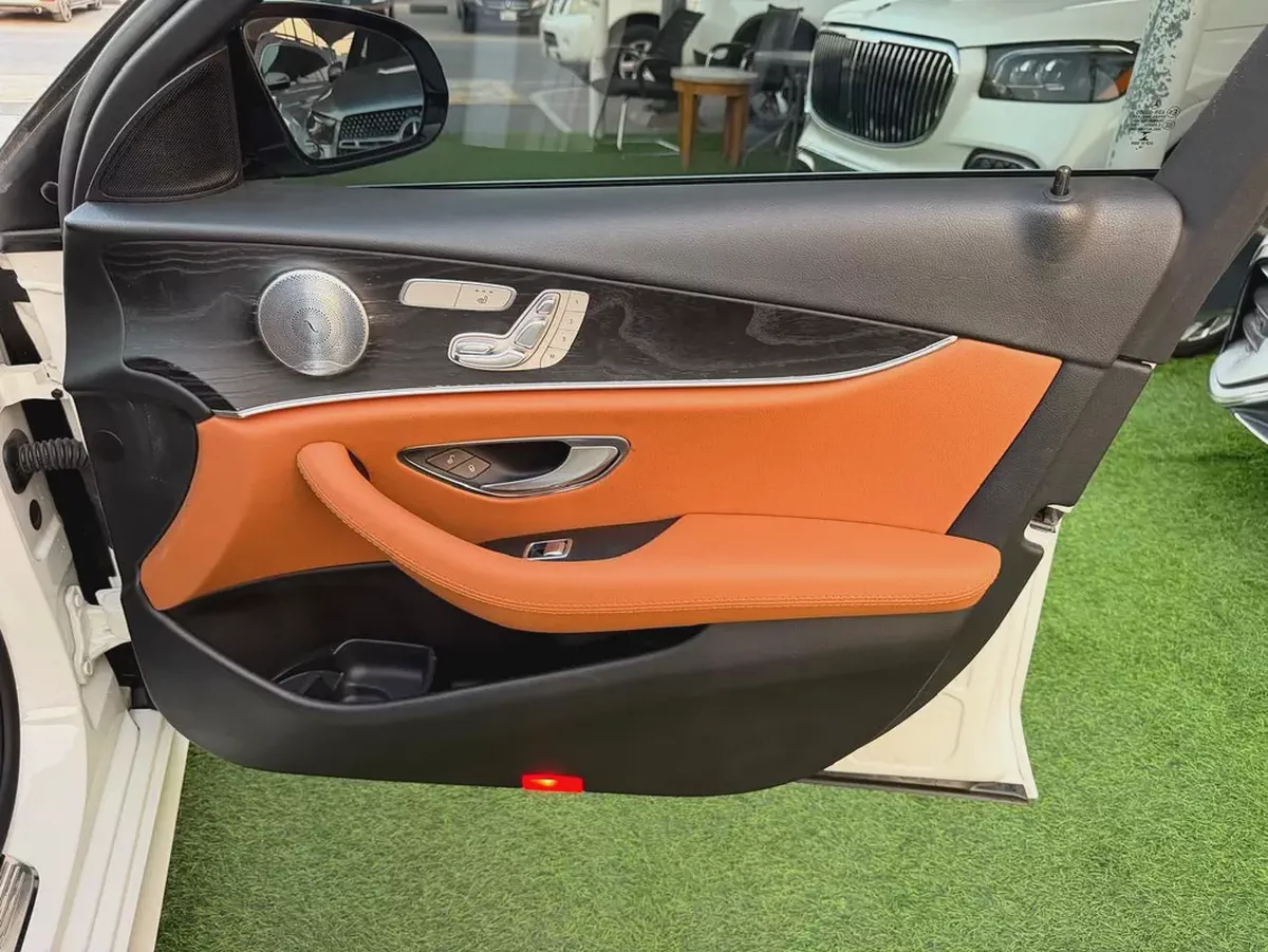 Mercedes-Benz E-Class E 300 4MATIC 2019-15-15