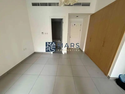 Pool View | Two Balcony | spacious |-9