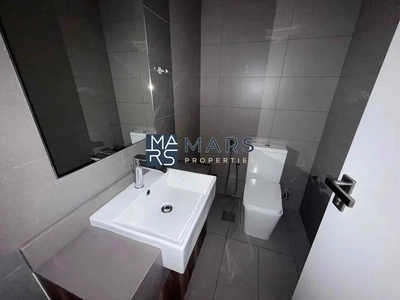 Pool View | Two Balcony | spacious |-8