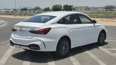 MG MG5 Luxury 2026 GCC Specs-5