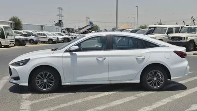 MG MG5 Luxury 2026 GCC Specs-6