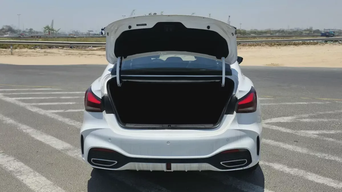 MG MG5 Luxury 2026 GCC Specs-10-10