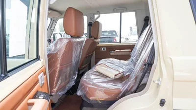 Toyota Land Cruiser 70 LC76 LX LX 4.0L V6 A/T-13