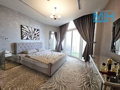 Millennium Binghatti Residences, Business Bay, Dubai-14