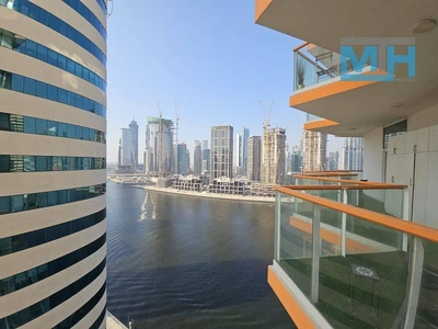 Millennium Binghatti Residences, Business Bay, Dubai-7