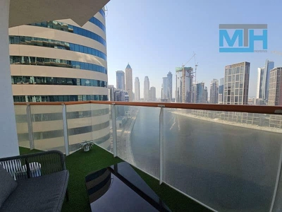 Millennium Binghatti Residences, Business Bay, Dubai-8