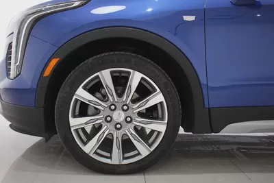 XT4 2.0L Turbo AWD Premium Luxury Full Option-5