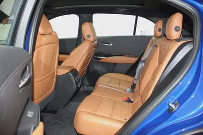 XT4 2.0L Turbo AWD Premium Luxury Full Option-8