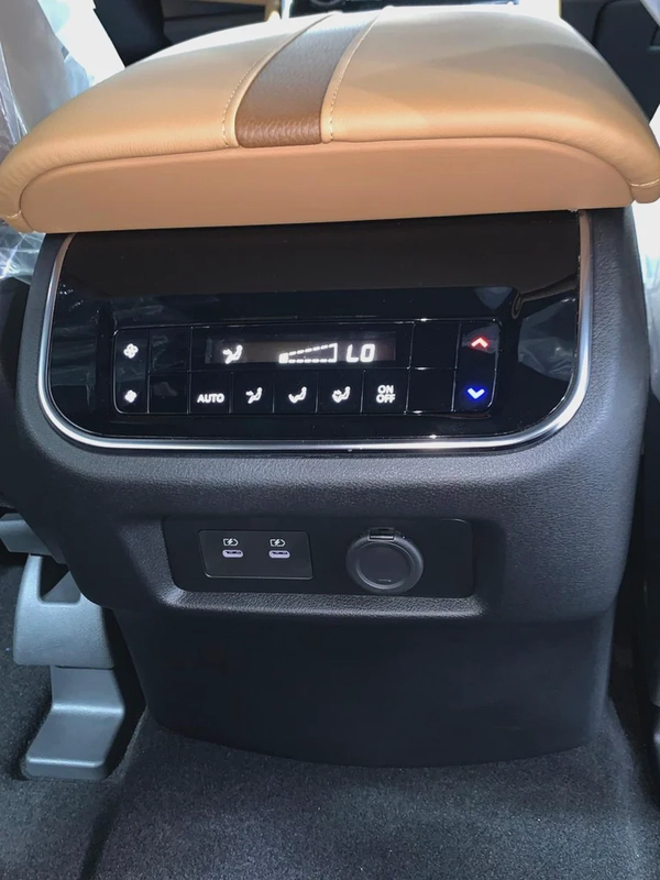 NISSAN PATROL PLATINUM 3.5L TT 2026YM نيسان باترول بلاتنيوم توين توربو