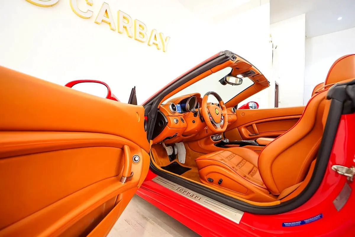 Ferrari California 2013 - GCC Specs - Excellent Condition-1-1
