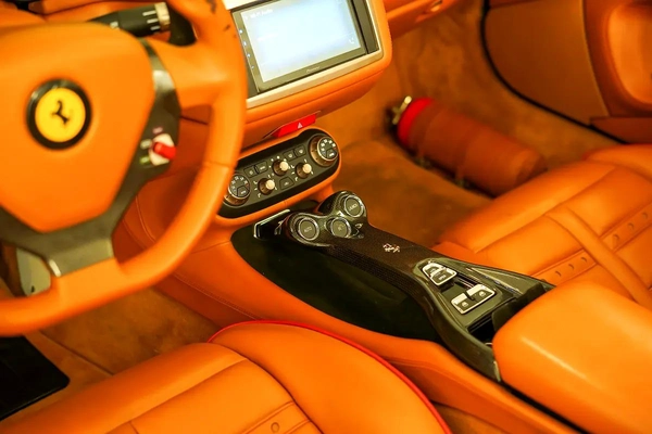 Ferrari California 2013 - GCC Specs - Excellent Condition