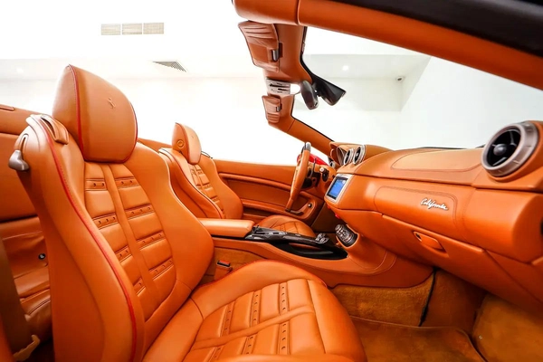 Ferrari California 2013 - GCC Specs - Excellent Condition