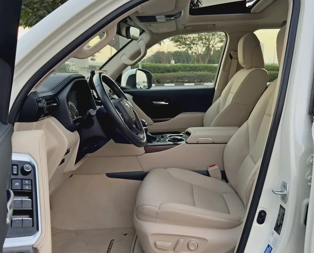 2024 Toyota Land Cruiser GXR 4.0l V6, Dealer Warranty, GCC Specifications-8-8